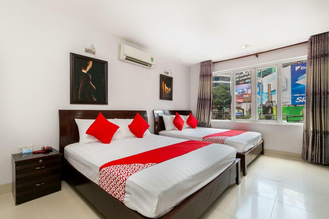 Oyo 375 Hoa Binh Hotel ดานัง ภายนอก รูปภาพ