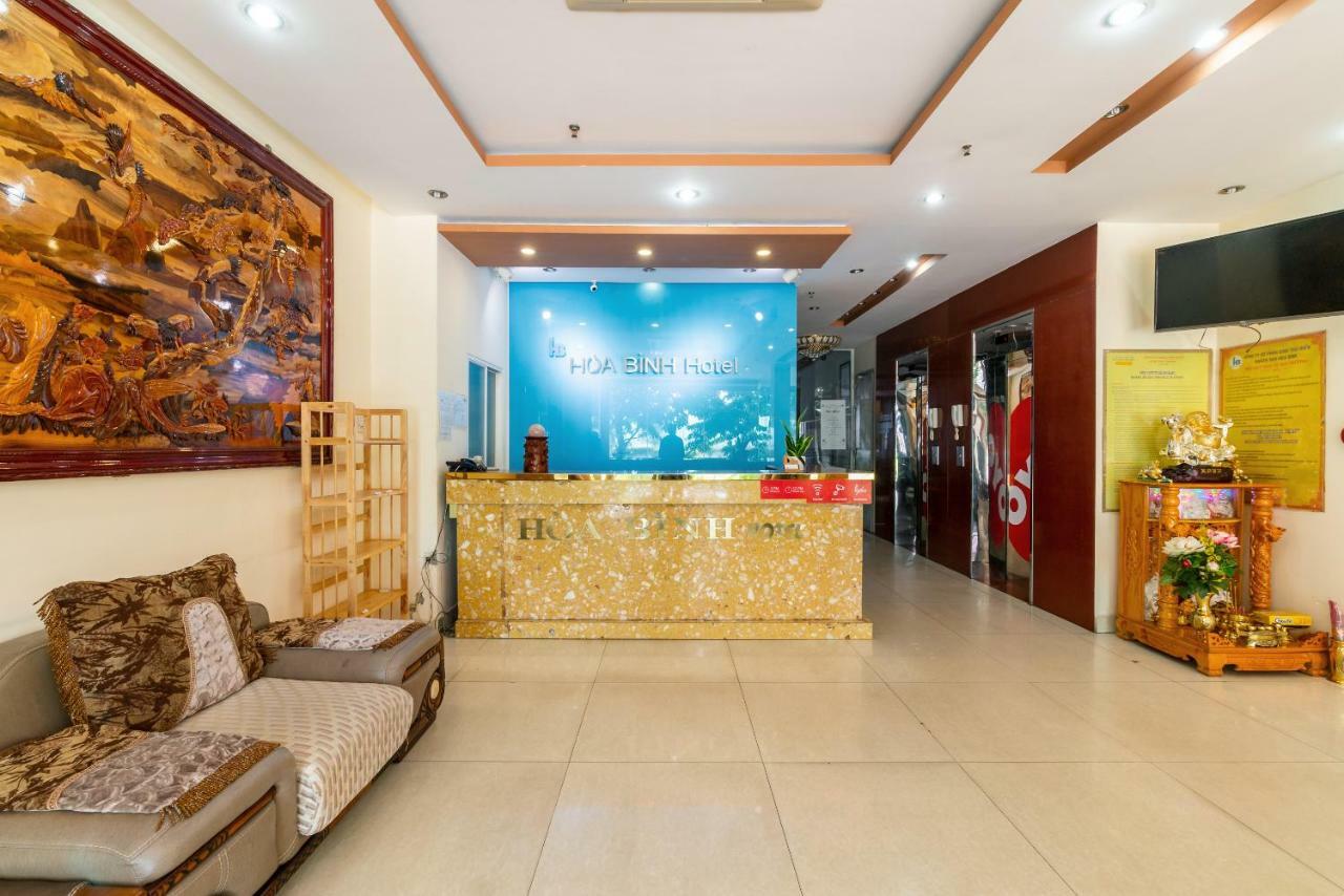 Oyo 375 Hoa Binh Hotel ดานัง ภายนอก รูปภาพ