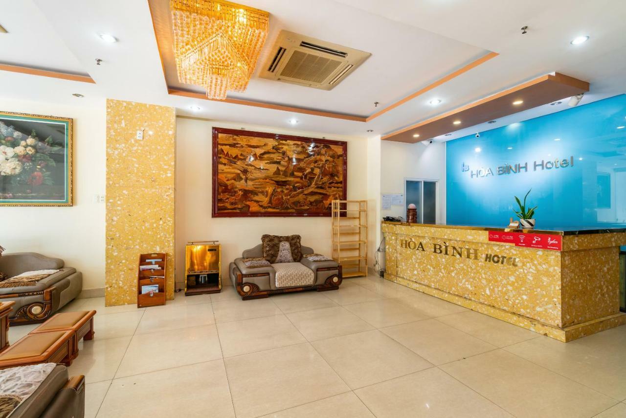 Oyo 375 Hoa Binh Hotel ดานัง ภายนอก รูปภาพ